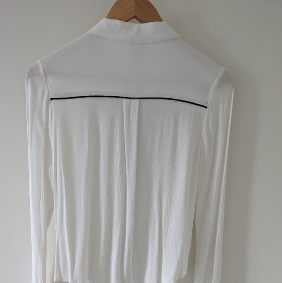 Forever 21 Buttondown Tie Neck Blouse with Patches. Sheer, White, Size M - Picture 3 of 4